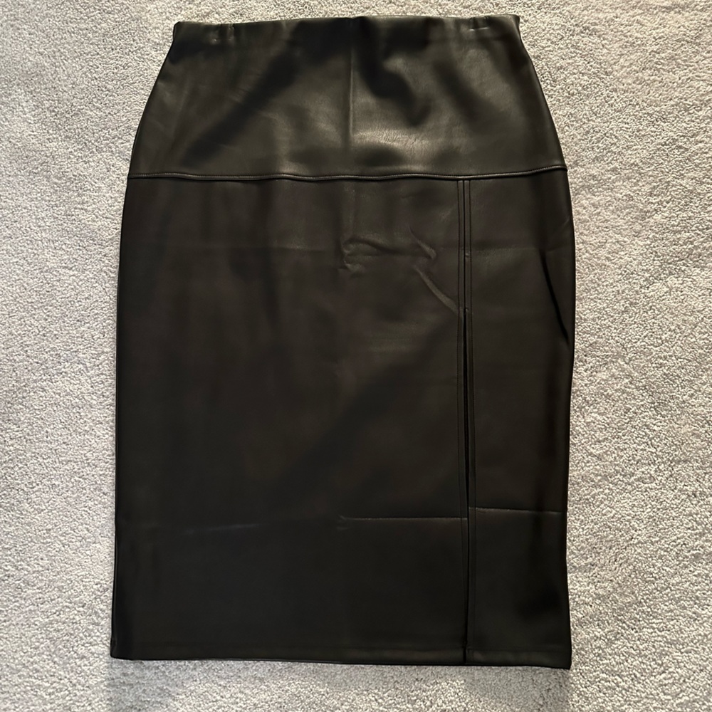 Socialite Faux Leather Skirt
